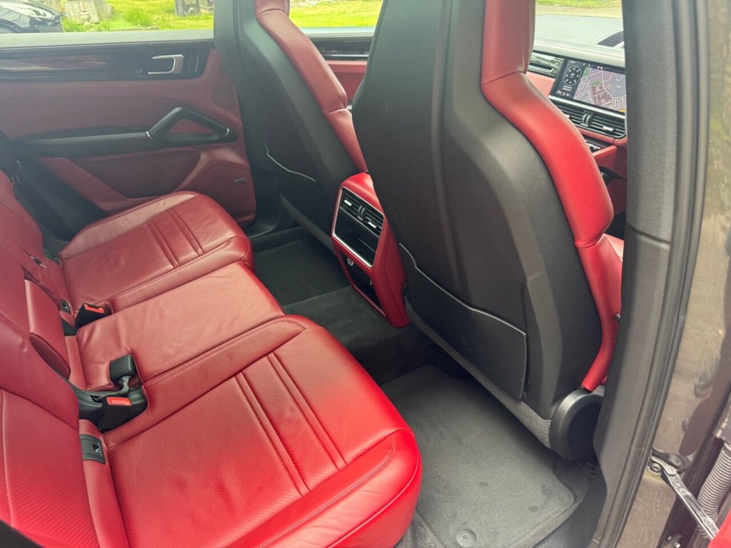 Used Porsche Cayenne 2019 for sale - 76998894: Photo 6