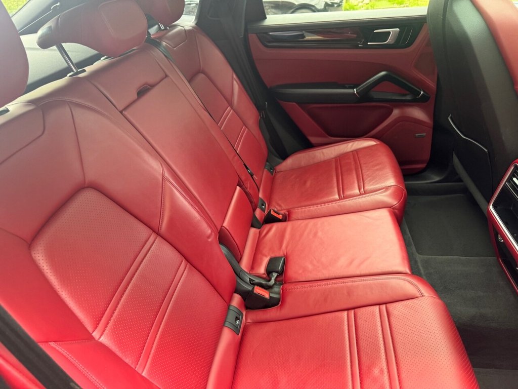 Used Porsche Cayenne 2019 for sale - 76998894: Photo 7