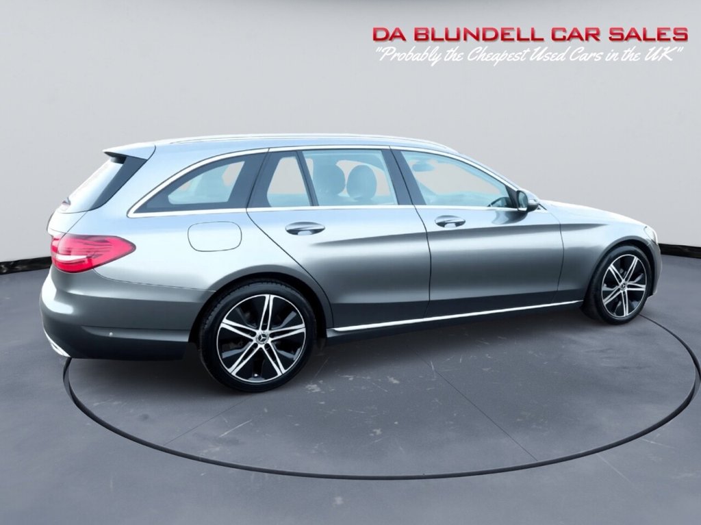 Used Mercedes-Benz C Class 2021 for sale - 77269075: Photo 14