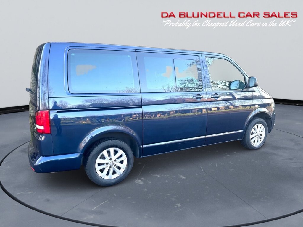 Used Volkswagen Transporter Shuttle 2015 for sale - 76998899: Photo 4