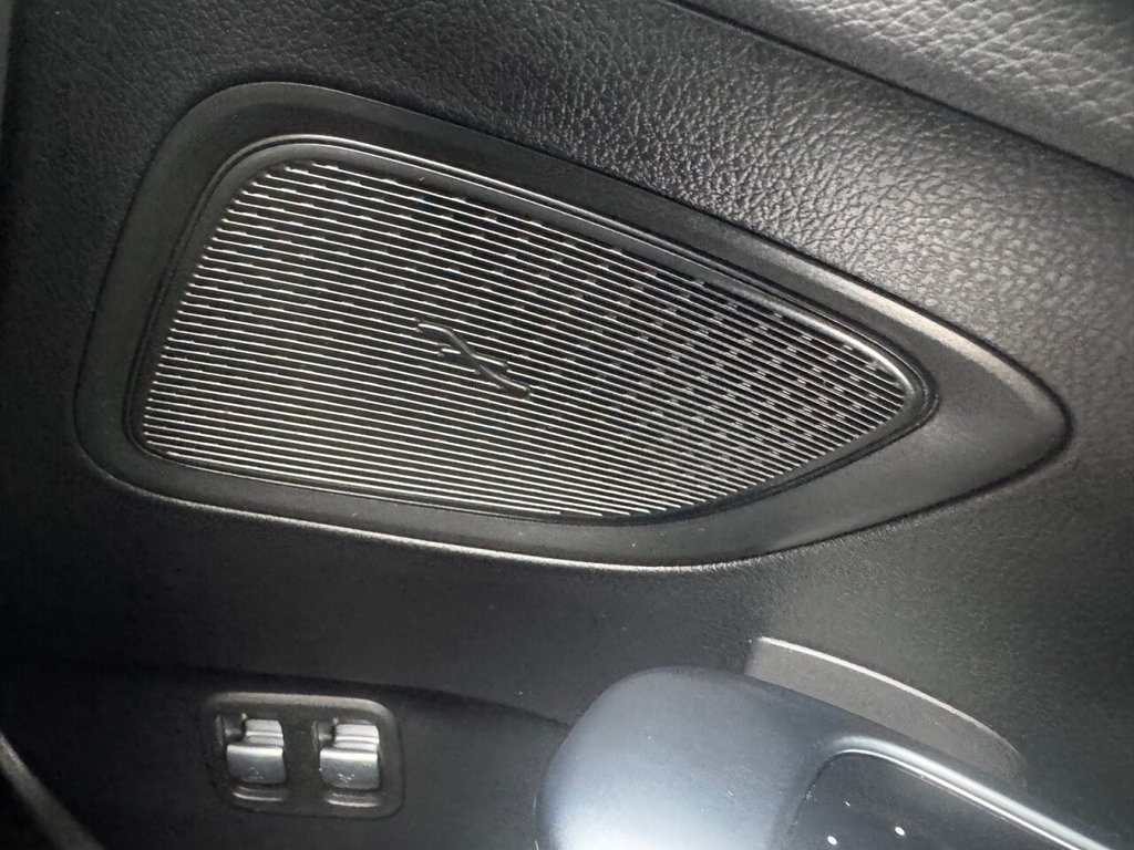 Used Mercedes-Benz C Class 2023 for sale - 77020404: Photo 32