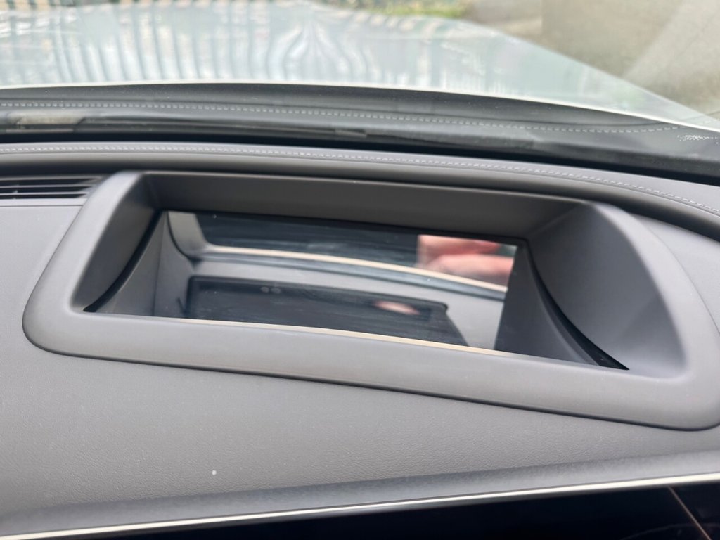 Used Mercedes-Benz C Class 2023 for sale - 77020404: Photo 7