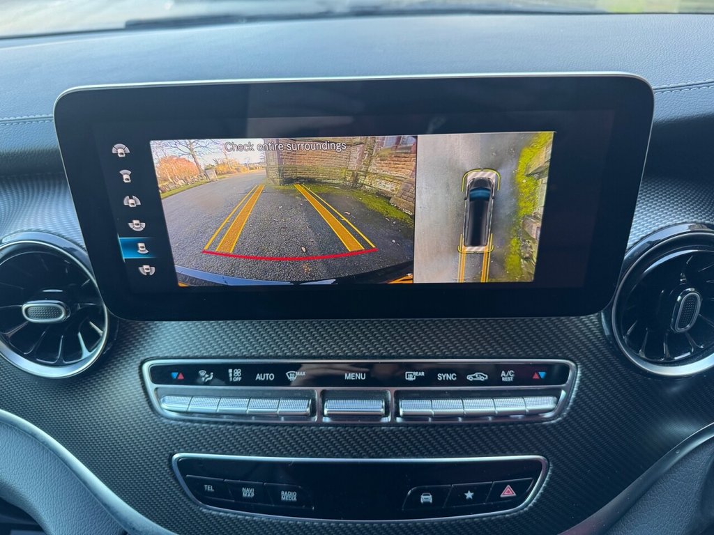 Used Mercedes-Benz V-Class 2022 for sale - 76998897: Photo 10