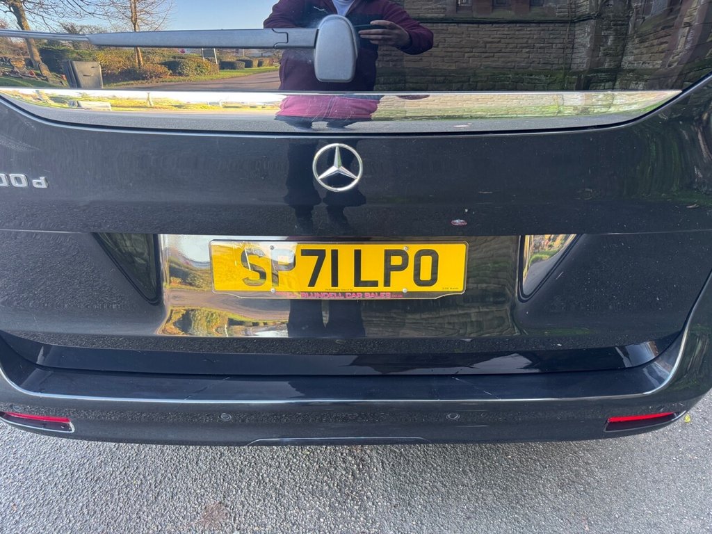 Used Mercedes-Benz V-Class 2022 for sale - 76998897: Photo 35