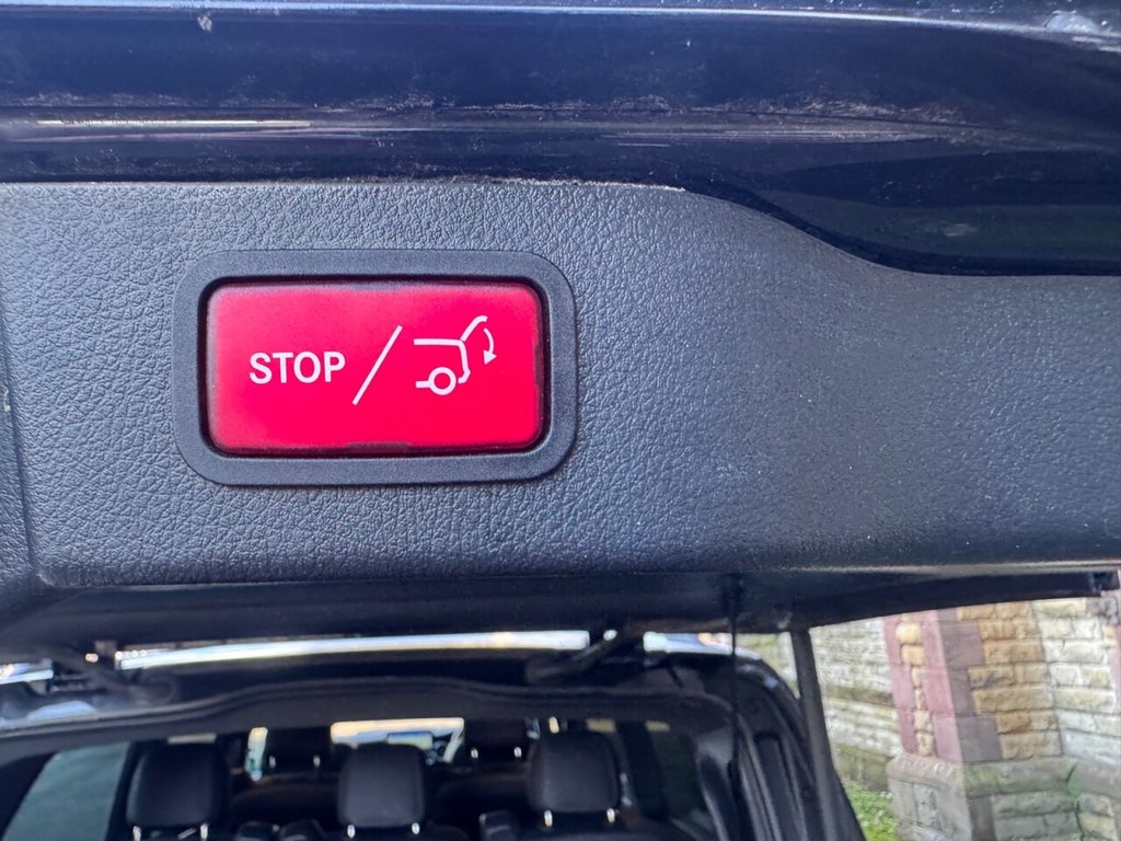 Used Mercedes-Benz V-Class 2022 for sale - 76998897: Photo 48