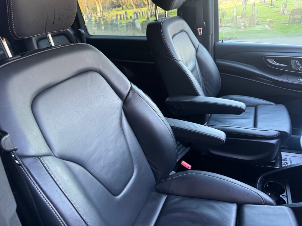 Used Mercedes-Benz V-Class 2022 for sale - 76998897: Photo 5