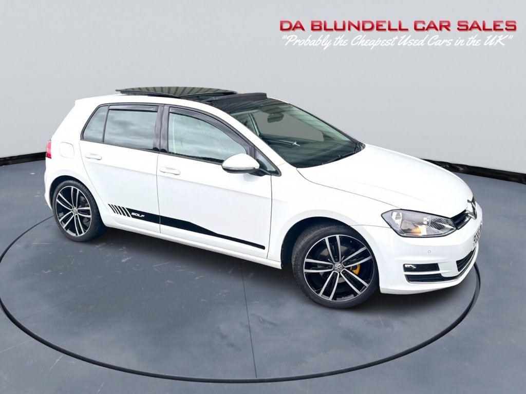 Used Volkswagen Golf 2017 for sale - 77161802: Photo 2