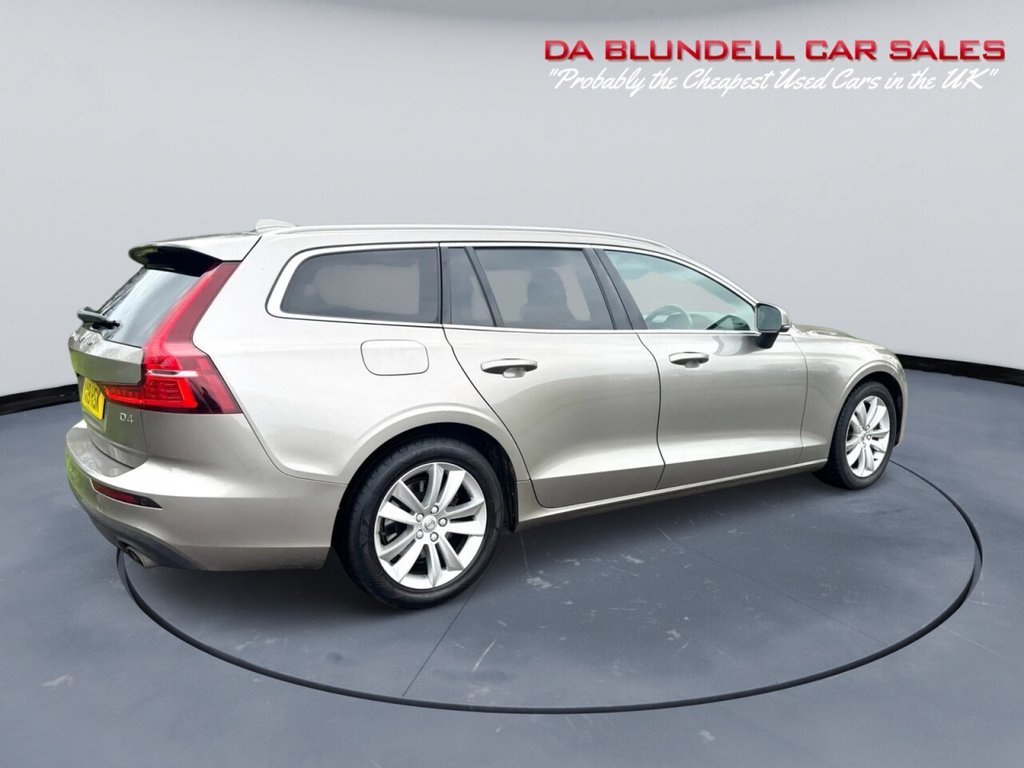 Used Volvo V60 2019 for sale - 76998903: Photo 12