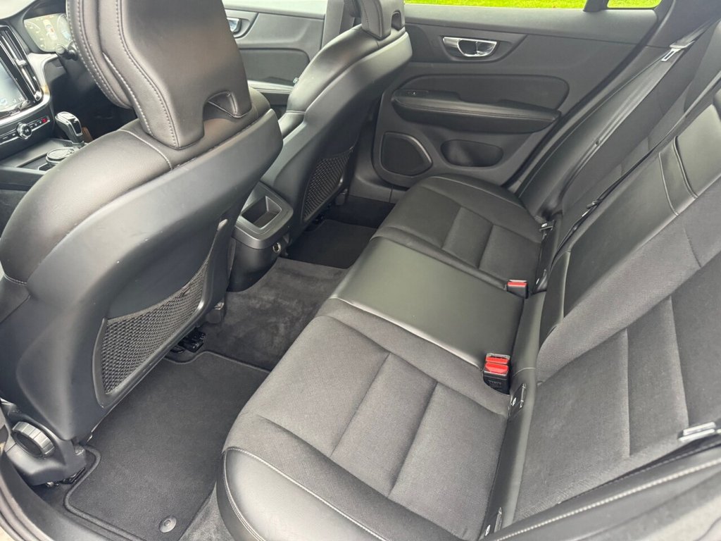 Used Volvo V60 2019 for sale - 76998903: Photo 34