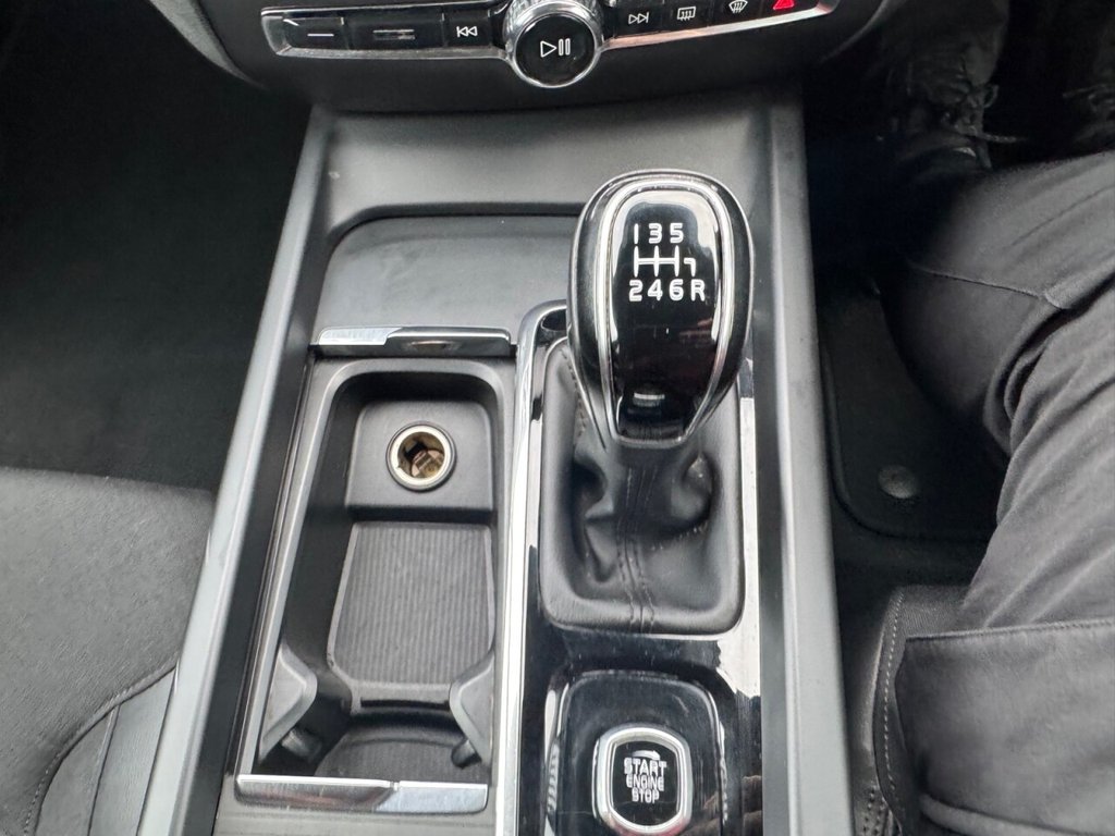 Used Volvo V60 2019 for sale - 76998903: Photo 37