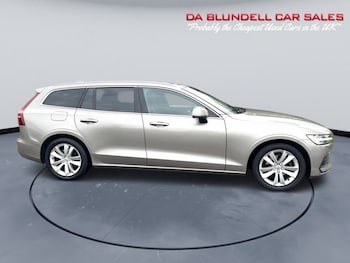 Used Volvo V60 2019 for sale - 76998903: Photo