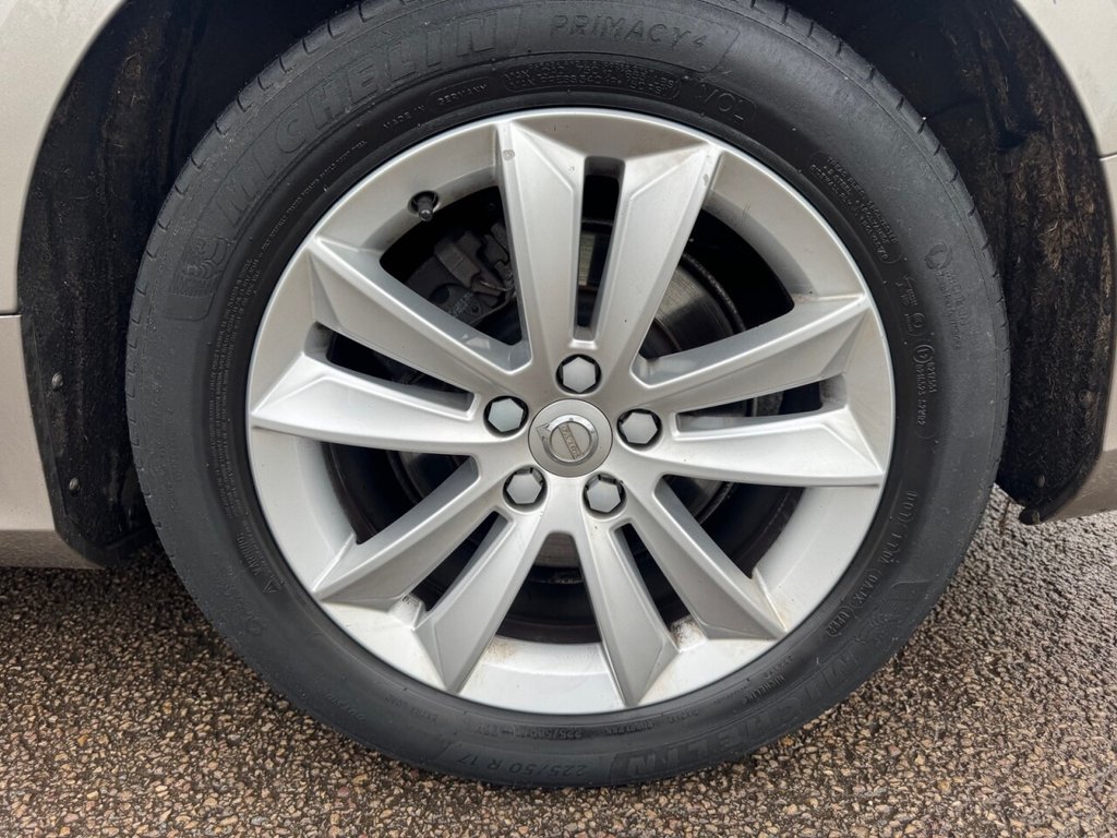 Used Volvo V60 2019 for sale - 76998903: Photo 43