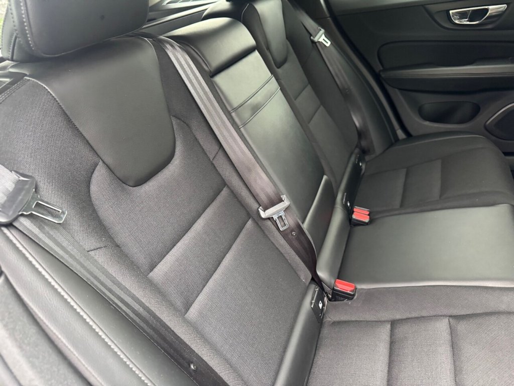 Used Volvo V60 2019 for sale - 76998903: Photo 8