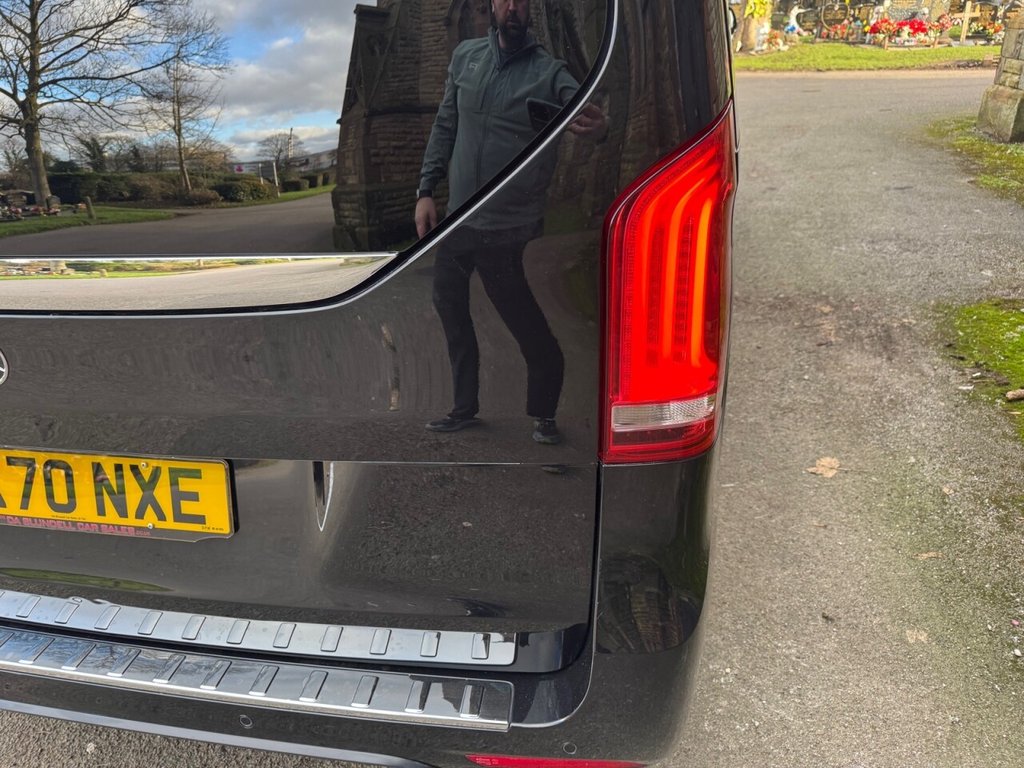 Used Mercedes-Benz V-Class 2020 for sale - 77111004: Photo 50