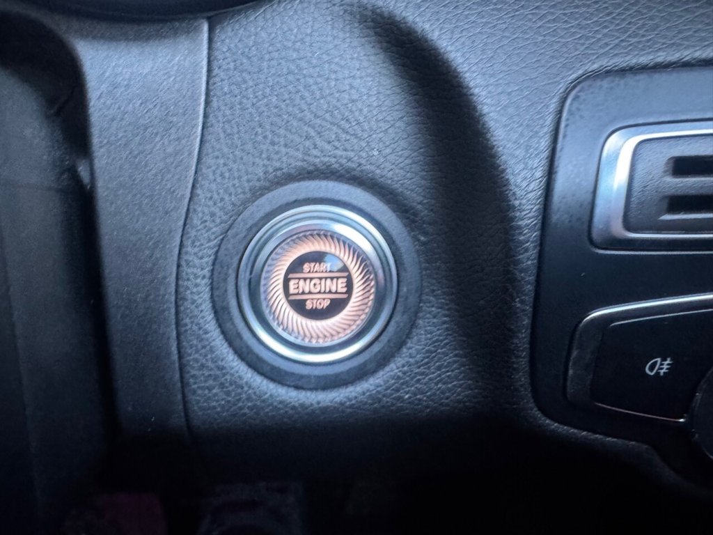 Used Mercedes-Benz C Class 2021 for sale - 76998892: Photo 47