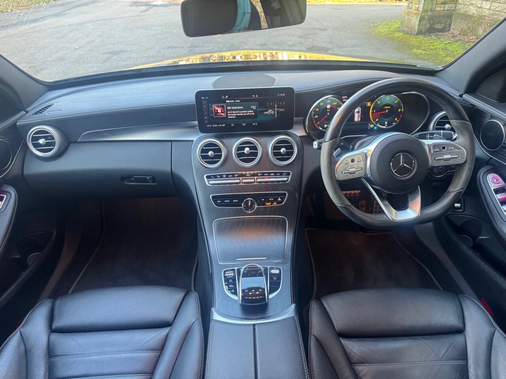 Used Mercedes-Benz C Class 2021 for sale - 76998892: Photo 8