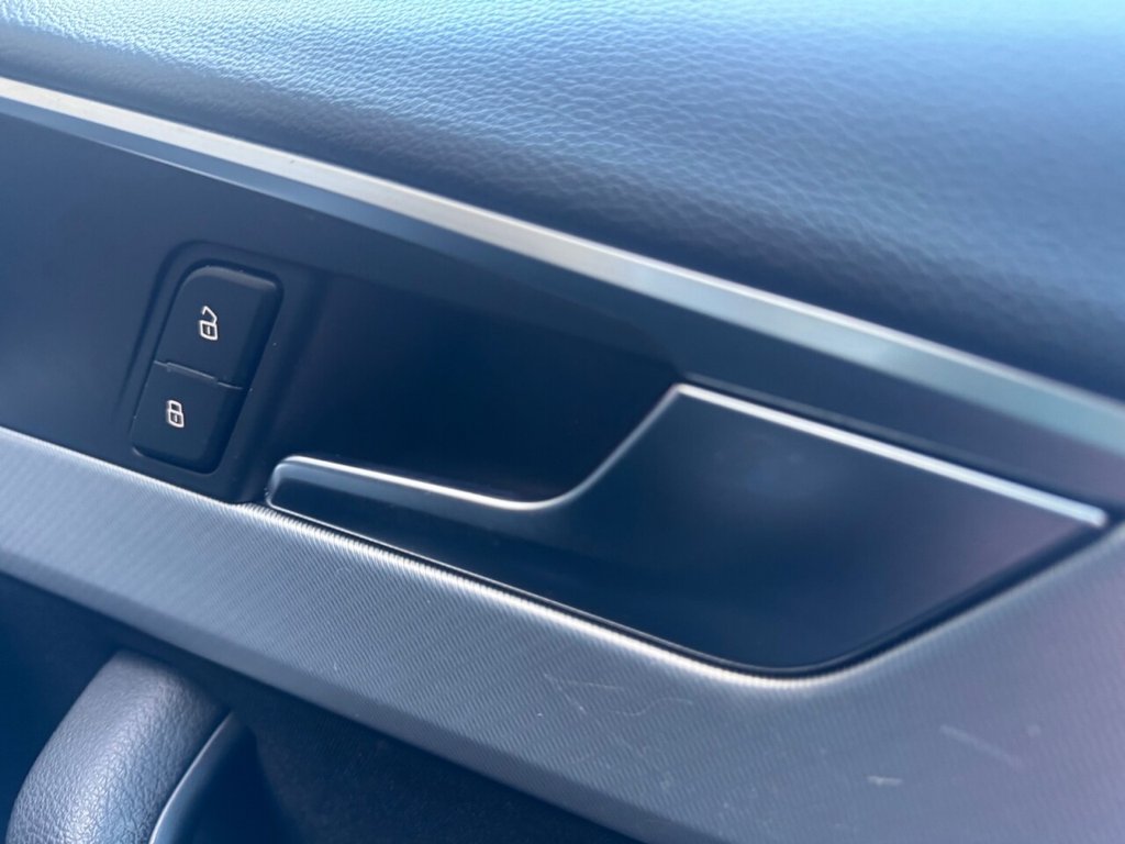 Used Audi A4 Avant 2016 for sale - 76998904: Photo 39