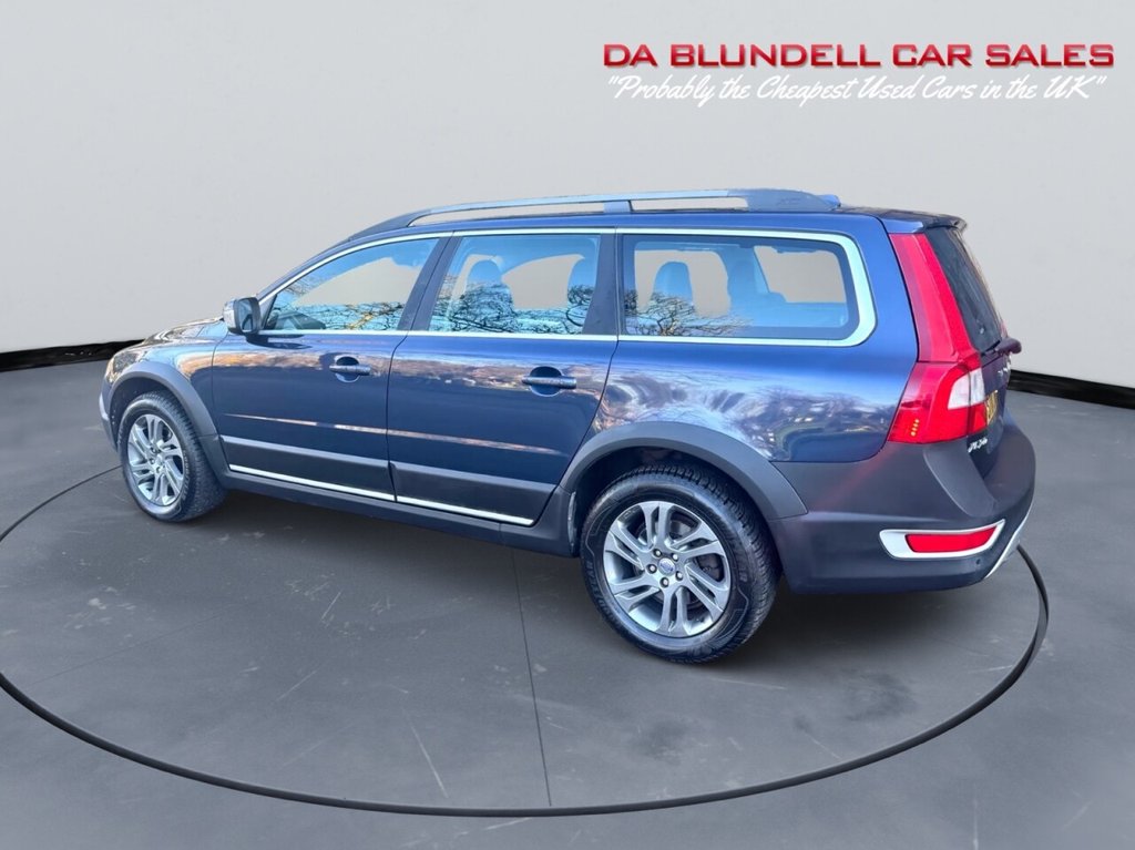 Used Volvo XC70 2011 for sale - 76998896: Photo 22