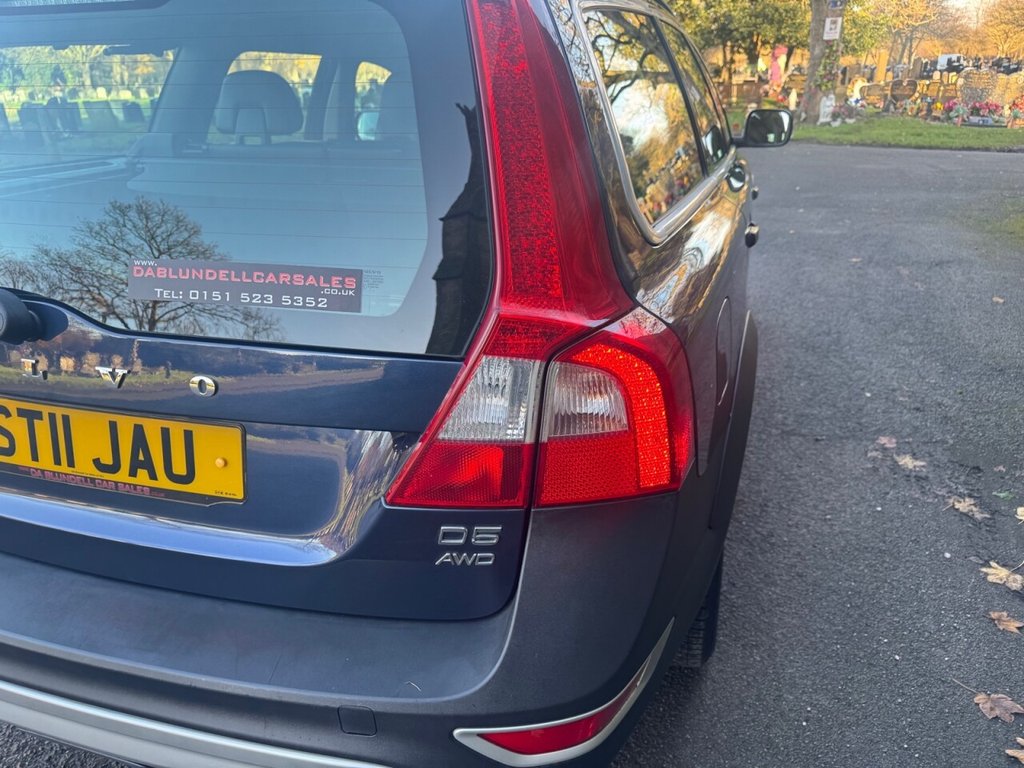 Used Volvo XC70 2011 for sale - 76998896: Photo 47