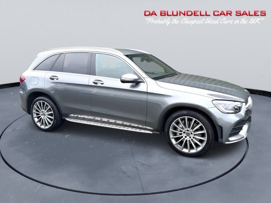 Used Mercedes-Benz GLC 2020 for sale - 76998881: Photo 2