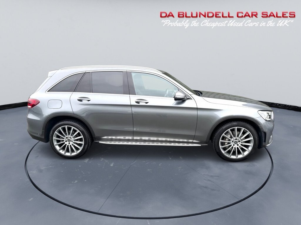 Used Mercedes-Benz GLC 2020 for sale - 76998881: Photo 3