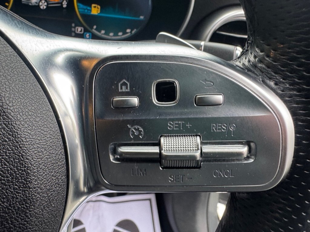 Used Mercedes-Benz GLC 2020 for sale - 76998881: Photo 37