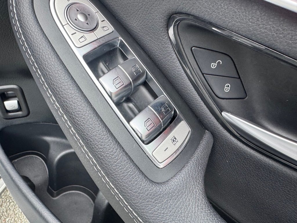 Used Mercedes-Benz GLC 2020 for sale - 76998881: Photo 39