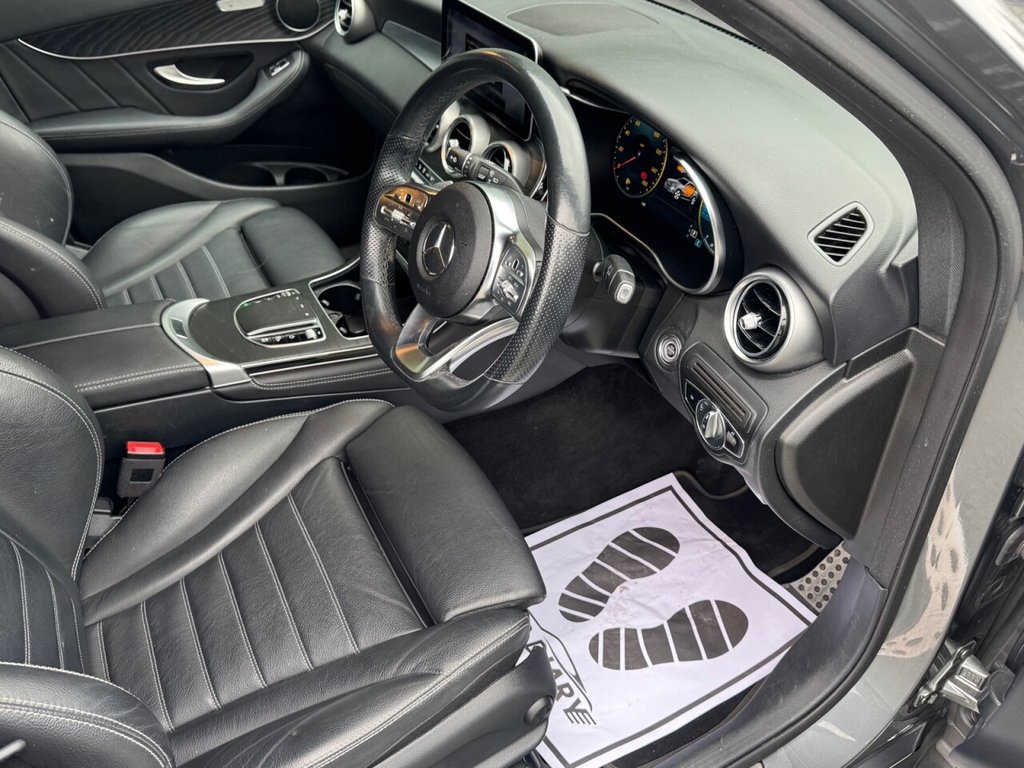 Used Mercedes-Benz GLC 2020 for sale - 76998881: Photo 4