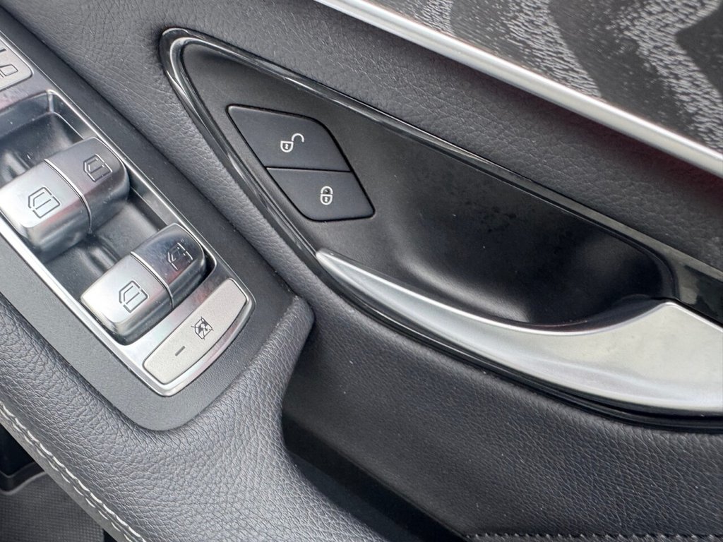 Used Mercedes-Benz GLC 2020 for sale - 76998881: Photo 40