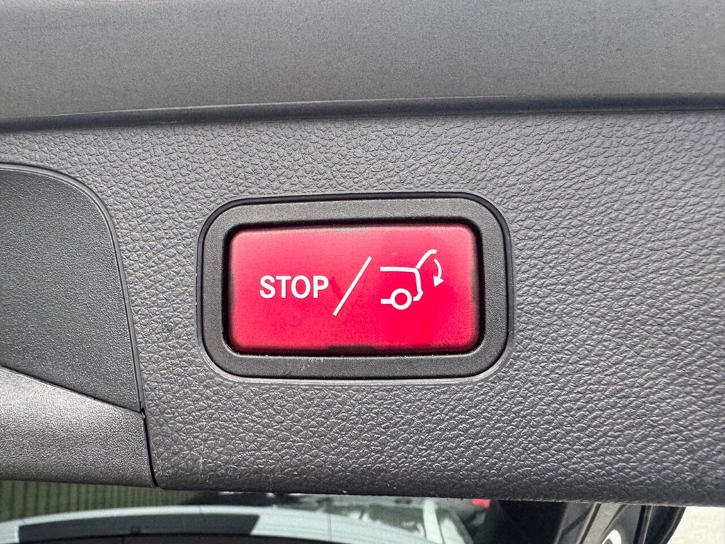 Used Mercedes-Benz GLC 2020 for sale - 76998881: Photo 42