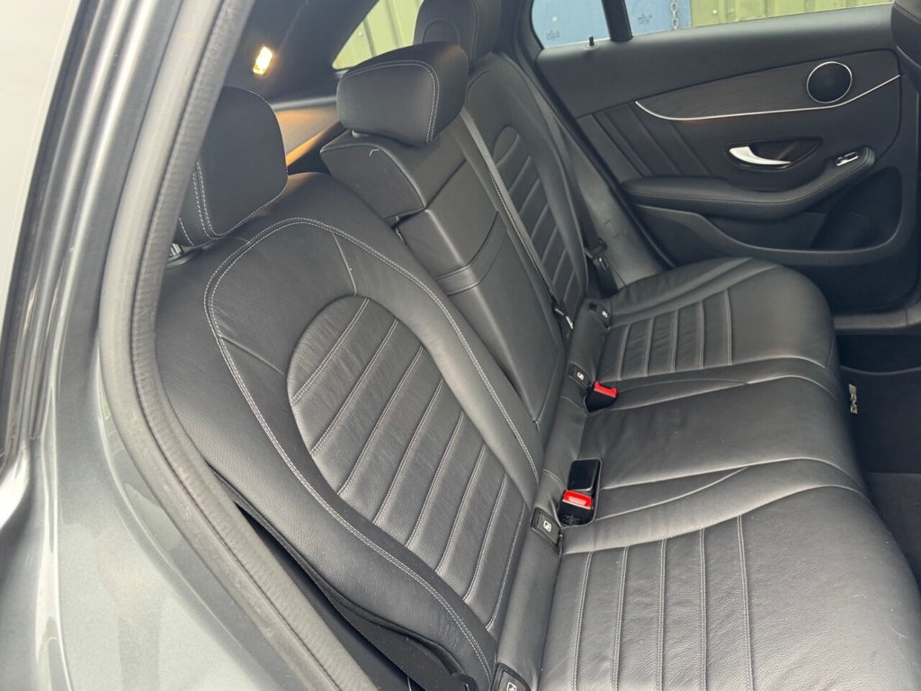 Used Mercedes-Benz GLC 2020 for sale - 76998881: Photo 7