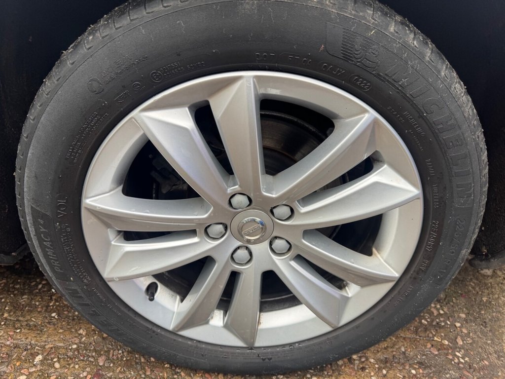 Used Volvo V60 2019 for sale - 77153439: Photo 46