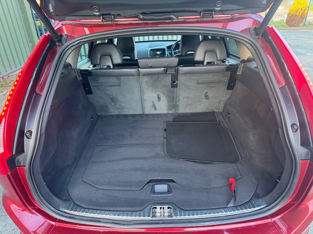 Used Volvo XC60 2016 for sale - 77089402: Photo 11