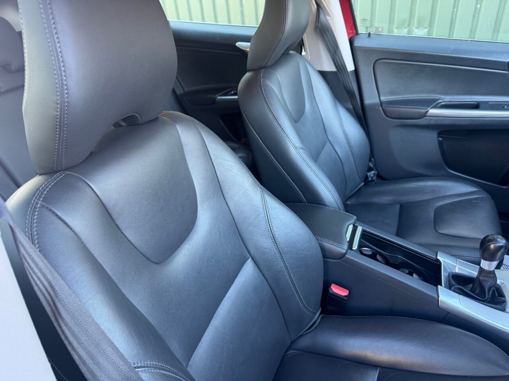 Used Volvo XC60 2016 for sale - 77089402: Photo 5