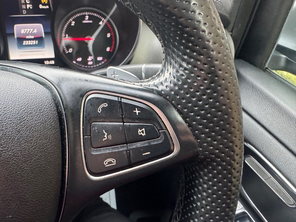 Used Mercedes-Benz V-Class 2016 for sale - 76998900: Photo 43