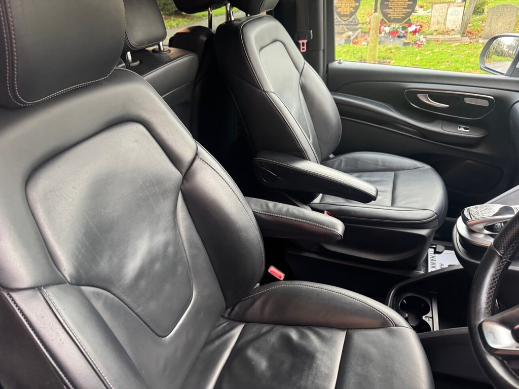 Used Mercedes-Benz V-Class 2016 for sale - 76998900: Photo 5