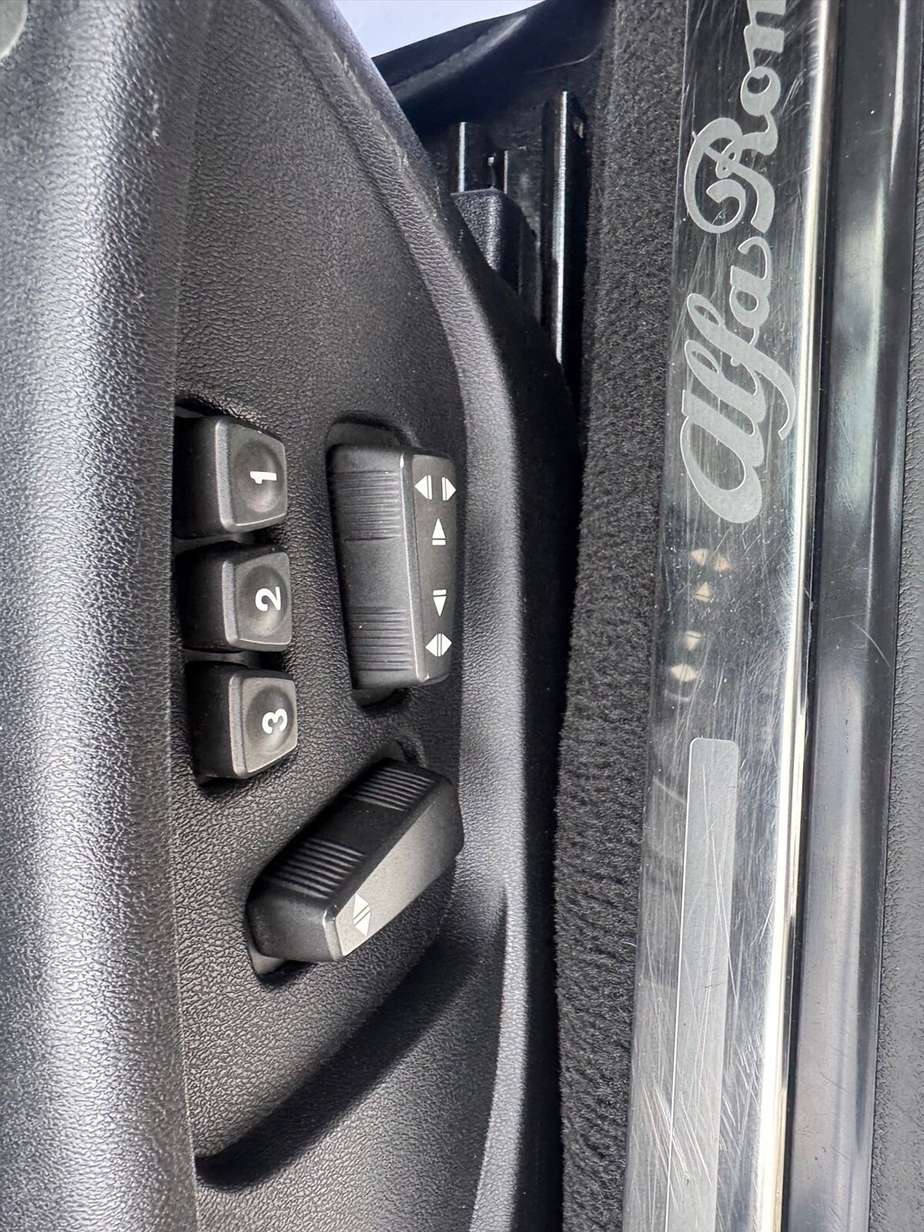 Used Alfa Romeo Spider 2008 for sale - 77341427: Photo 34