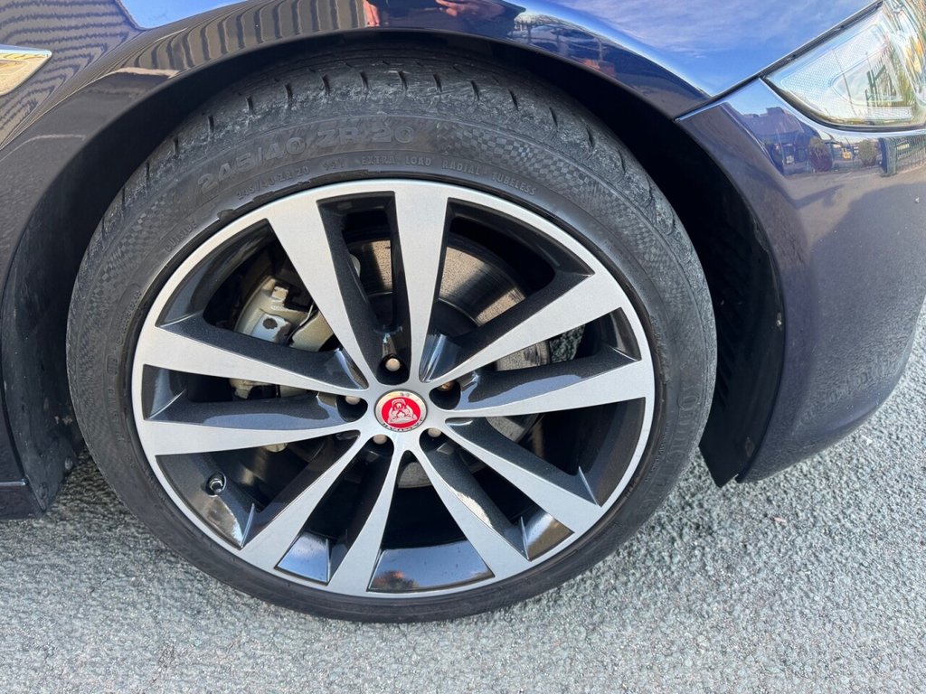 Used Jaguar XJ 2020 for sale - 77048923: Photo 21