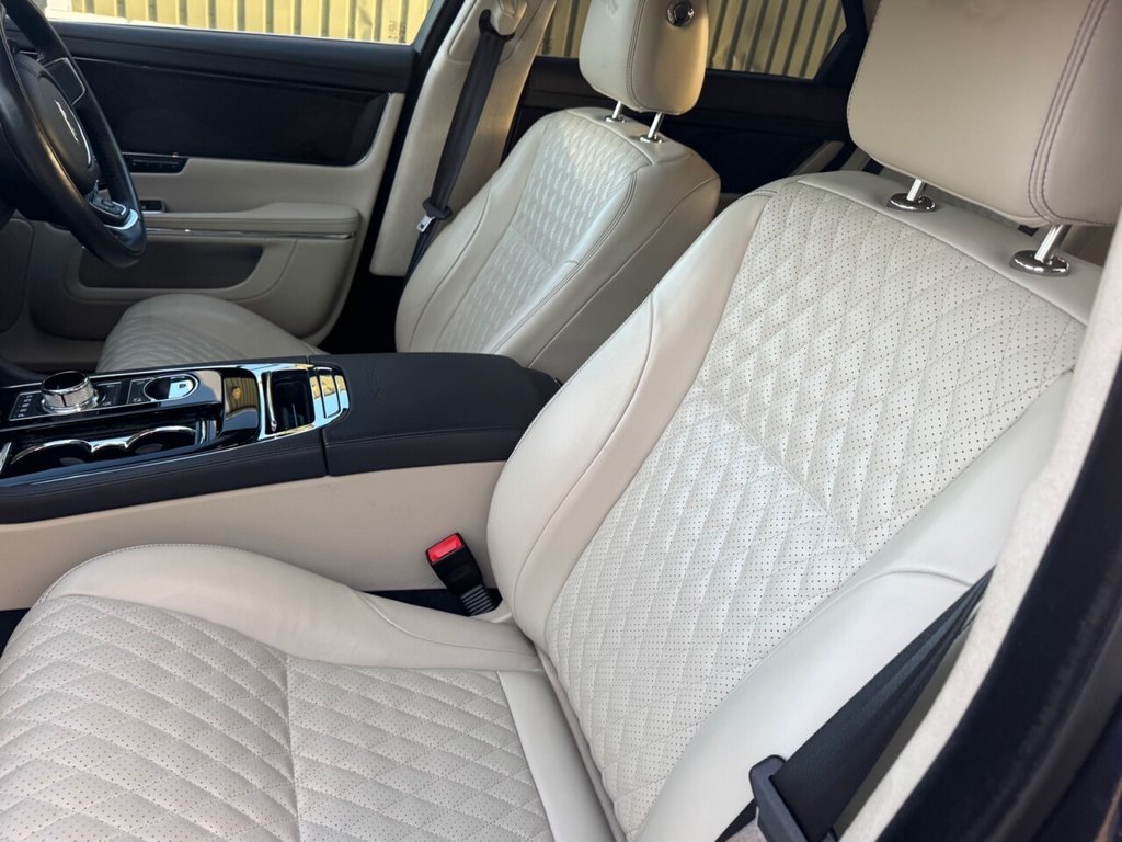 Used Jaguar XJ 2020 for sale - 77048923: Photo 22