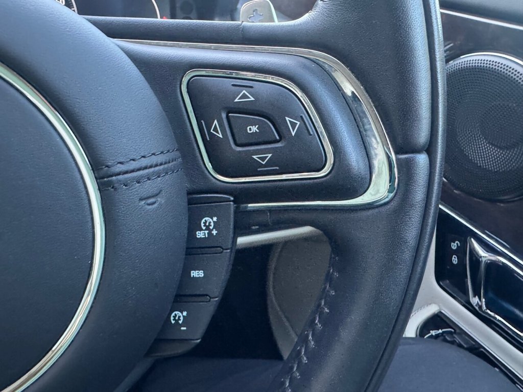 Used Jaguar XJ 2020 for sale - 77048923: Photo 28