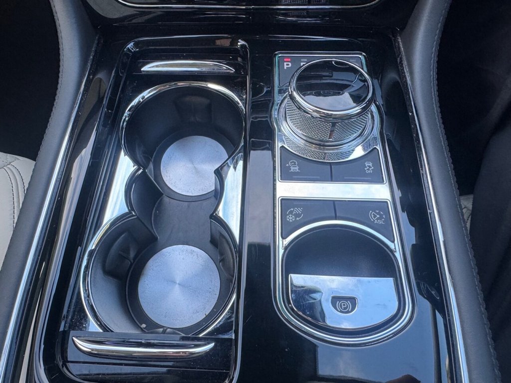 Used Jaguar XJ 2020 for sale - 77048923: Photo 30