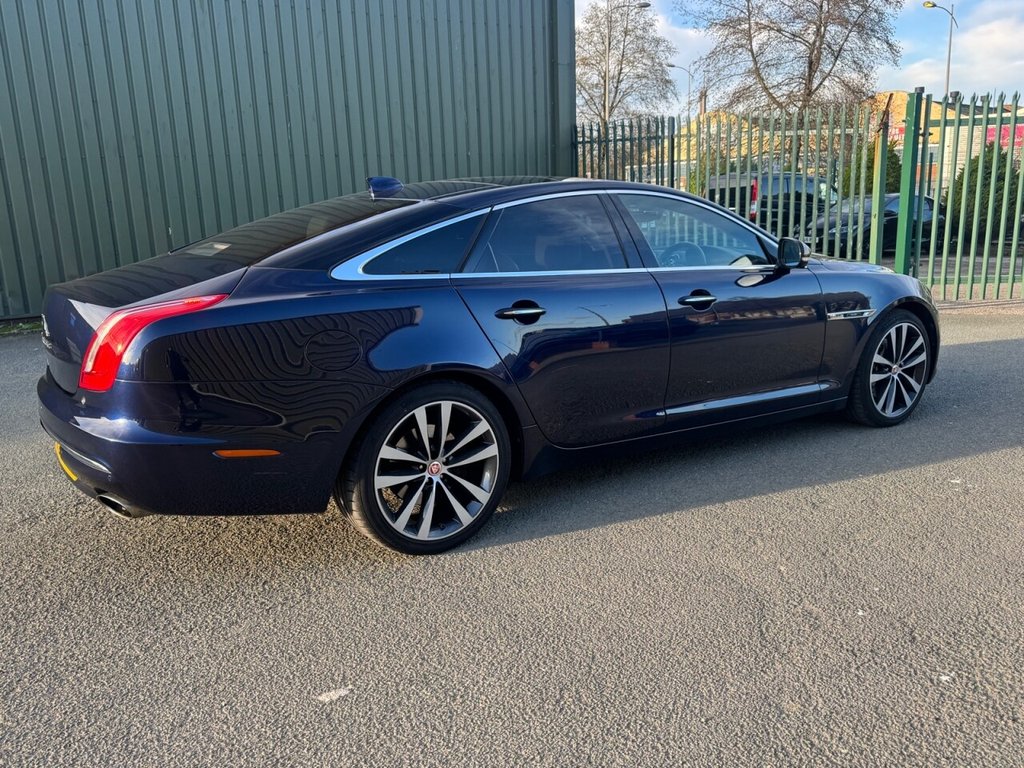 Used Jaguar XJ 2020 for sale - 77048923: Photo 37