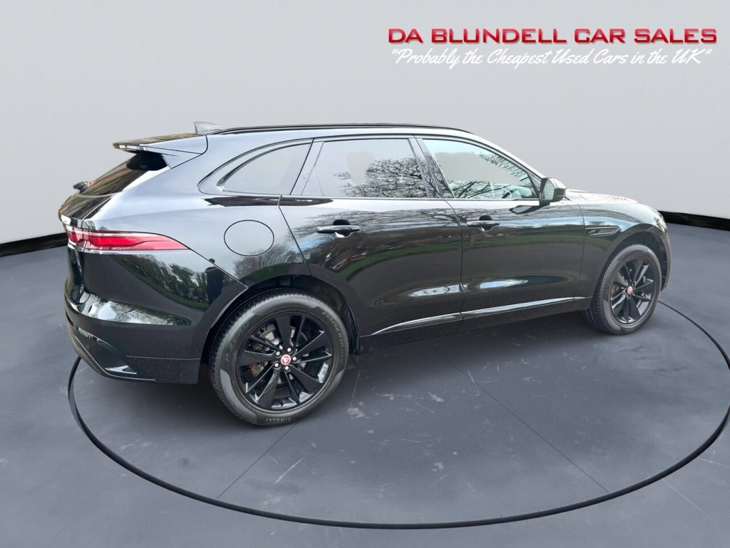 Used Jaguar F-Pace 2023 for sale - 76998901: Photo 13