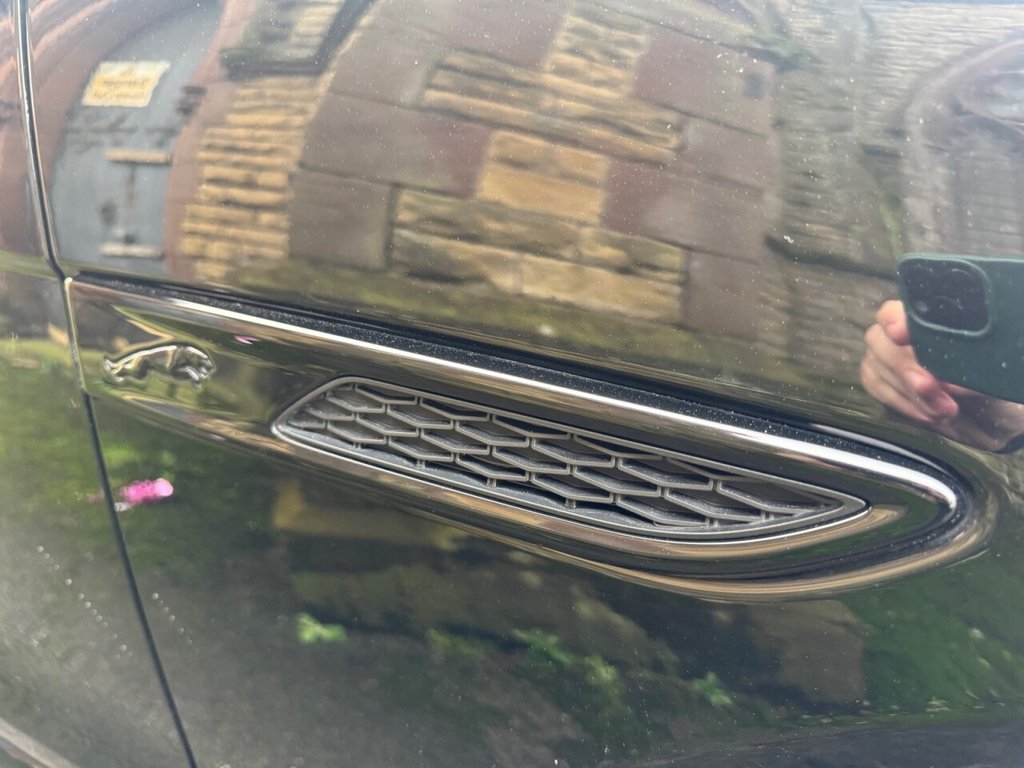 Used Jaguar F-Pace 2023 for sale - 76998901: Photo 50