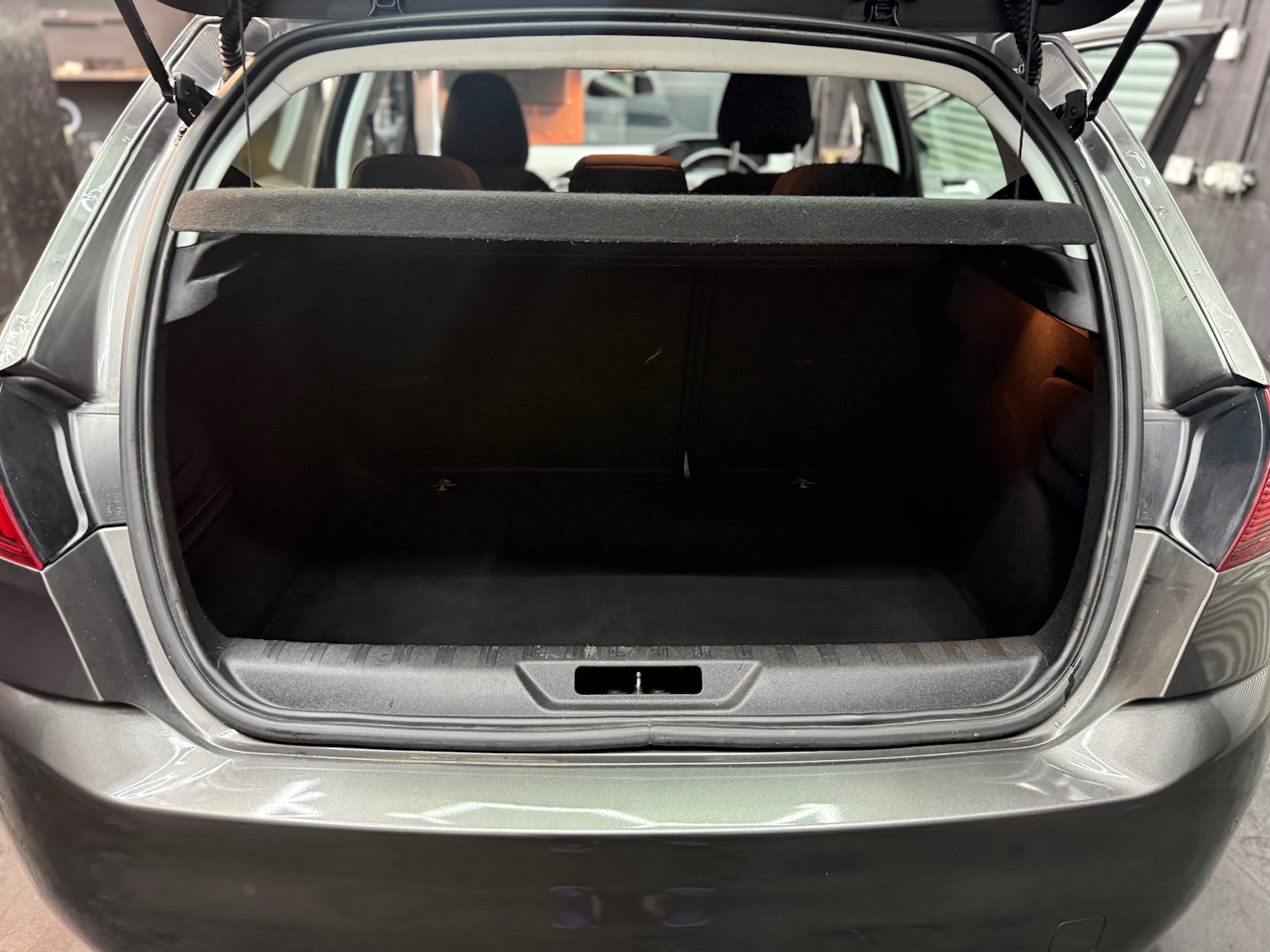 Used Peugeot 308 2018 for sale - 76595513: Photo 13