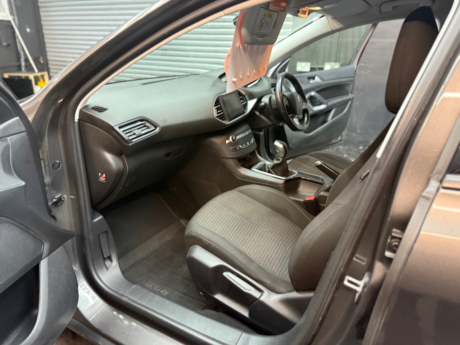 Used Peugeot 308 2018 for sale - 76595513: Photo 16