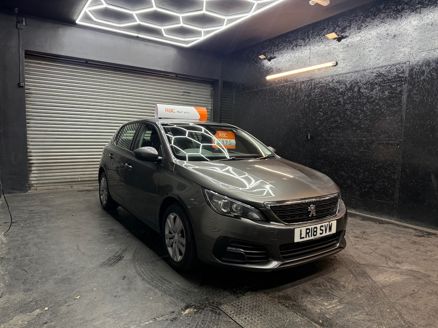 Used Peugeot 308 2018 for sale - 76595513: Photo 2