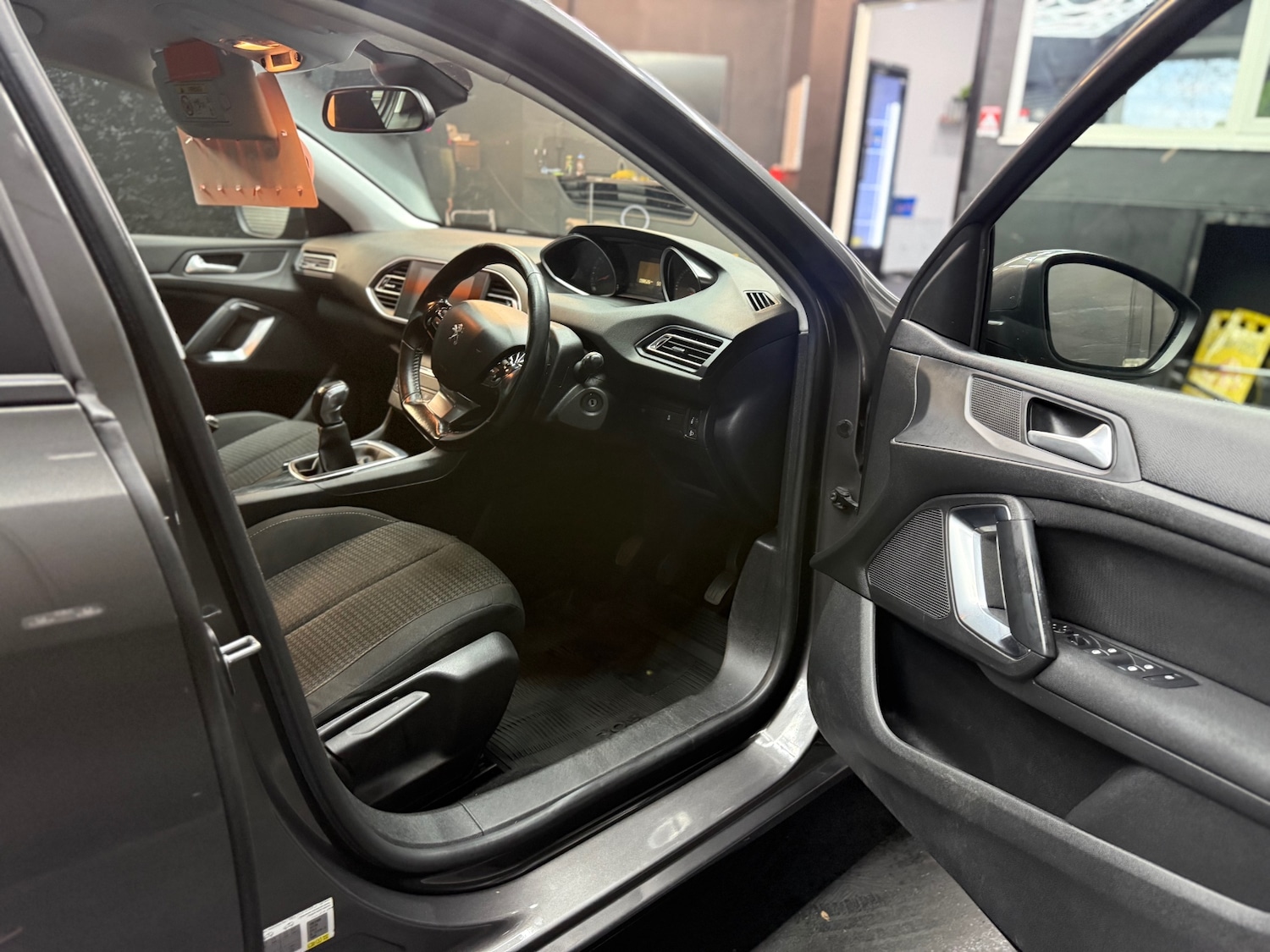 Used Peugeot 308 2018 for sale - 76595513: Photo 7