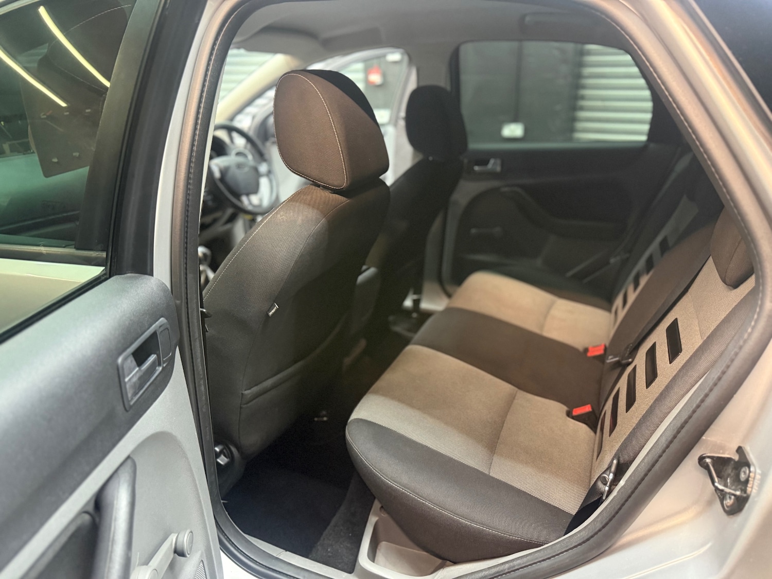 Used Ford Focus 2009 for sale - 76536558: Photo 11