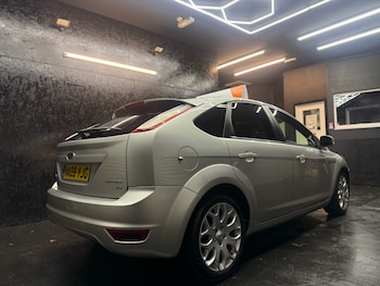 Used Ford Focus 2009 for sale - 76536558: Photo